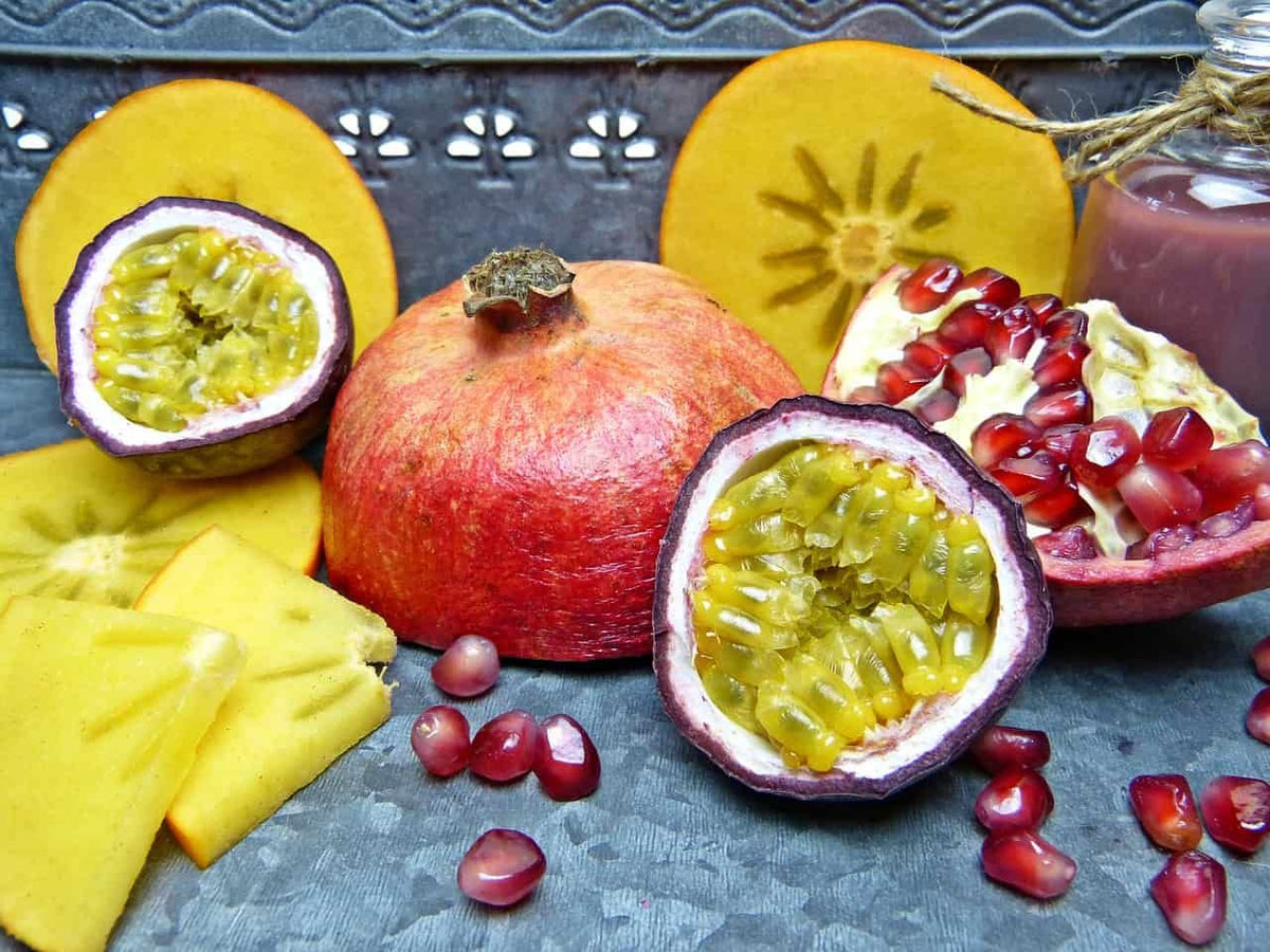 Coltivare frutti tropicali in casa: la guida per varietà esotiche e resistenti